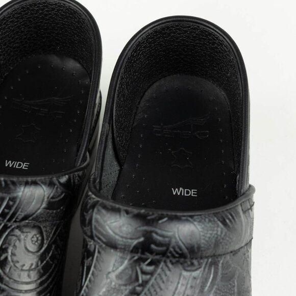 Dansko Professional Tooled Leather Clogs – Black – Wide – Size 41W (US 10.5–11W) - Picture 7 of 12